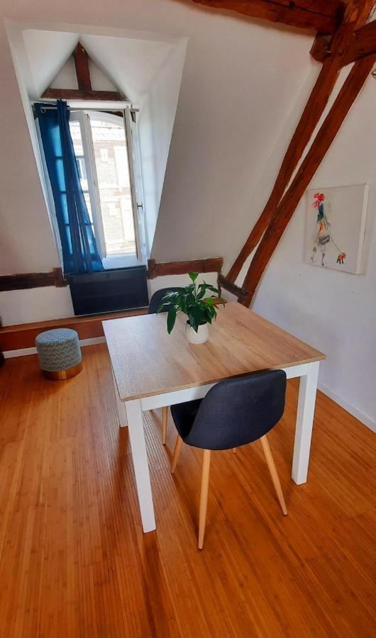 דירות בווה Loft De Charme A 150M De La Cathedrale מראה חיצוני תמונה